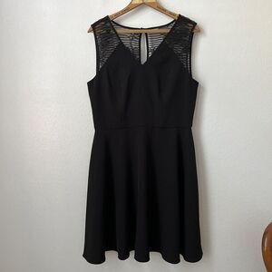 WHBM black dress sheer floral detail v neck knee length sleeveless party 10